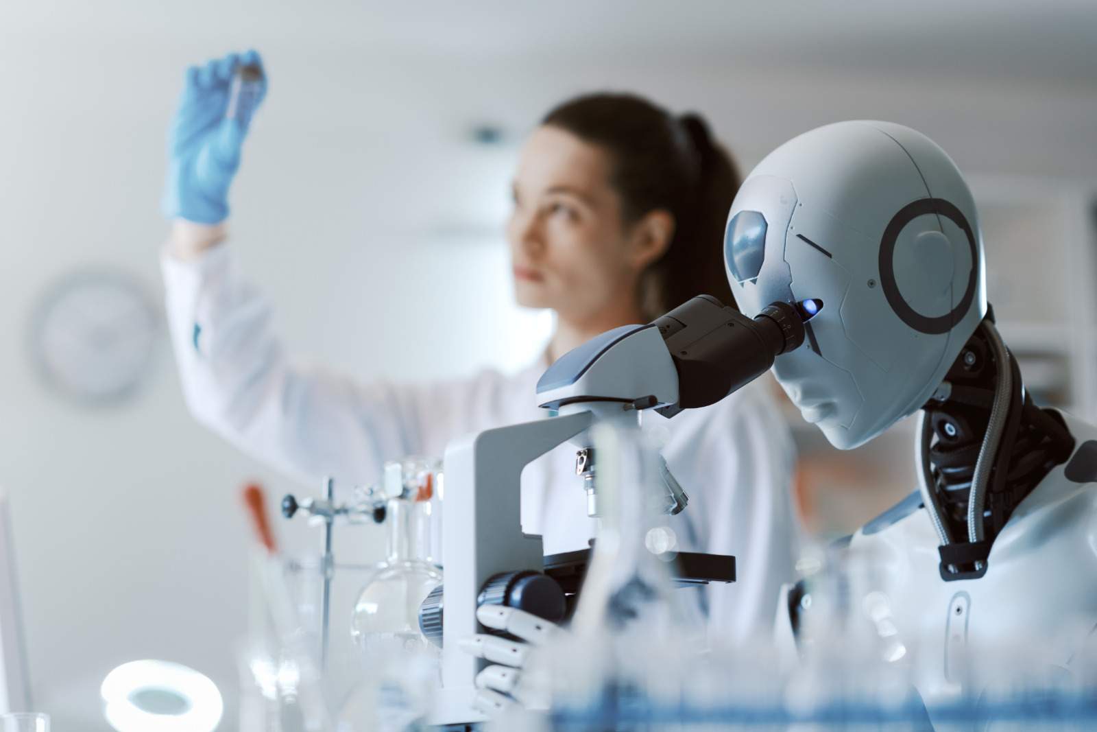 une étude choc révèle des centaines de milliers d'articles générés artificiellement
