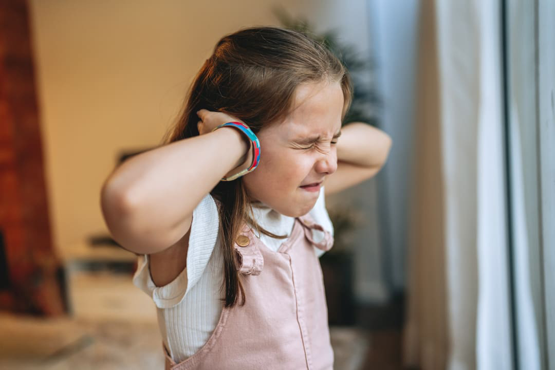 6 COMPLIMENTS À BANNIR: Ces phrases que les psychologues supplient les parents et grands-parents d'éviter