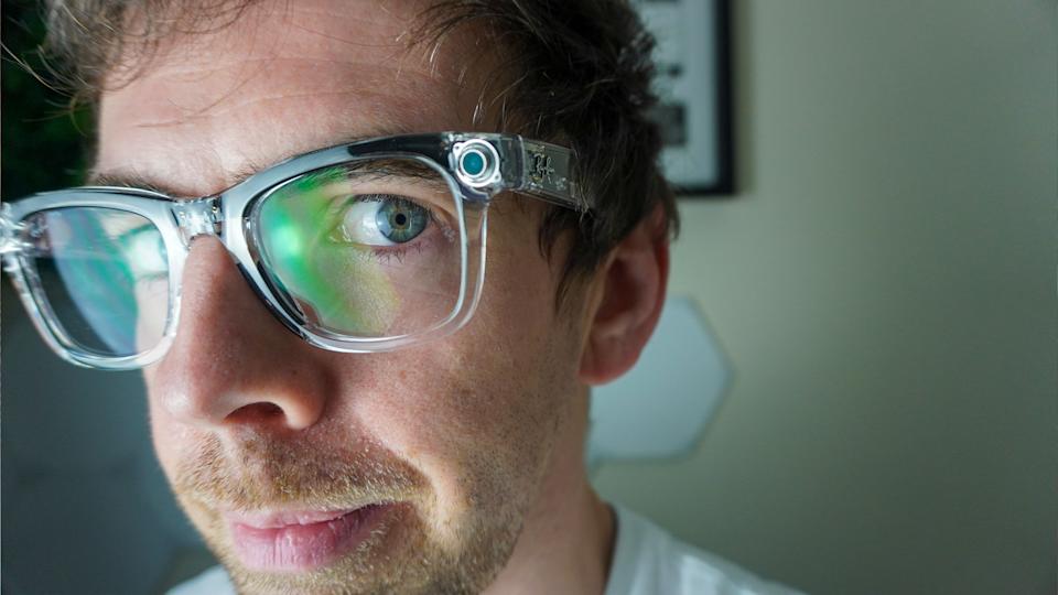 Un homme s’égare dans le désert en quête d’extraterrestres après avoir succombé à l’IA de Meta