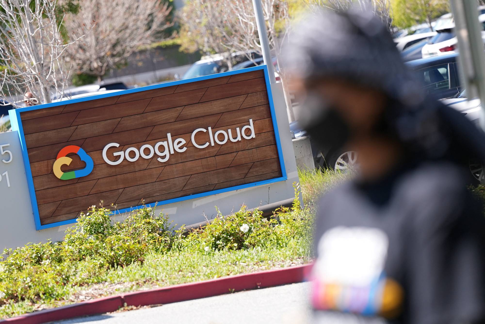 Contrats de guerre : les étudiants de Stanford quittent la cérémonie en signe de protestation contre le PDG de Google
