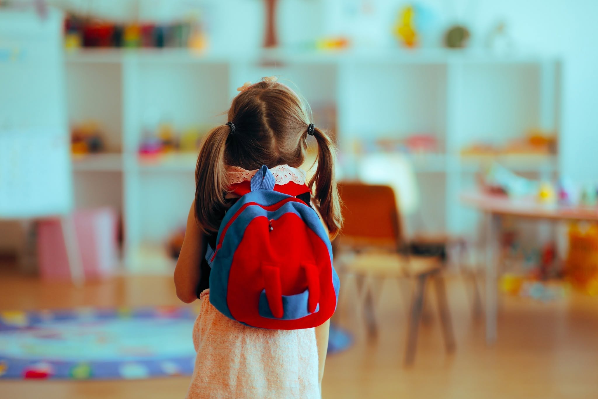 Les nourrissons surpassent l’IA en efficacité d’apprentissage et en maîtrise du langage